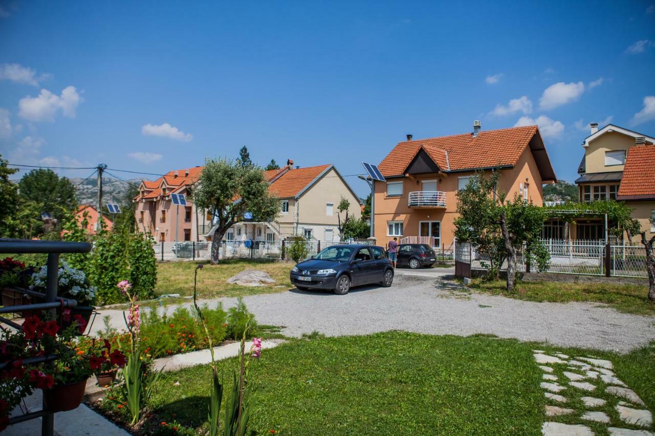 Apartments Heaven Цетине Экстерьер фото