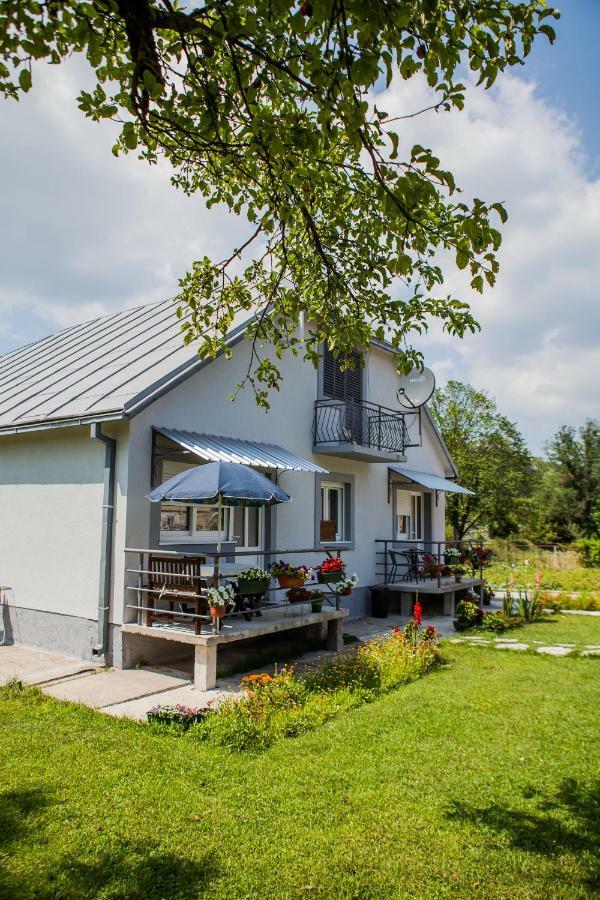 Apartments Heaven Цетине Экстерьер фото