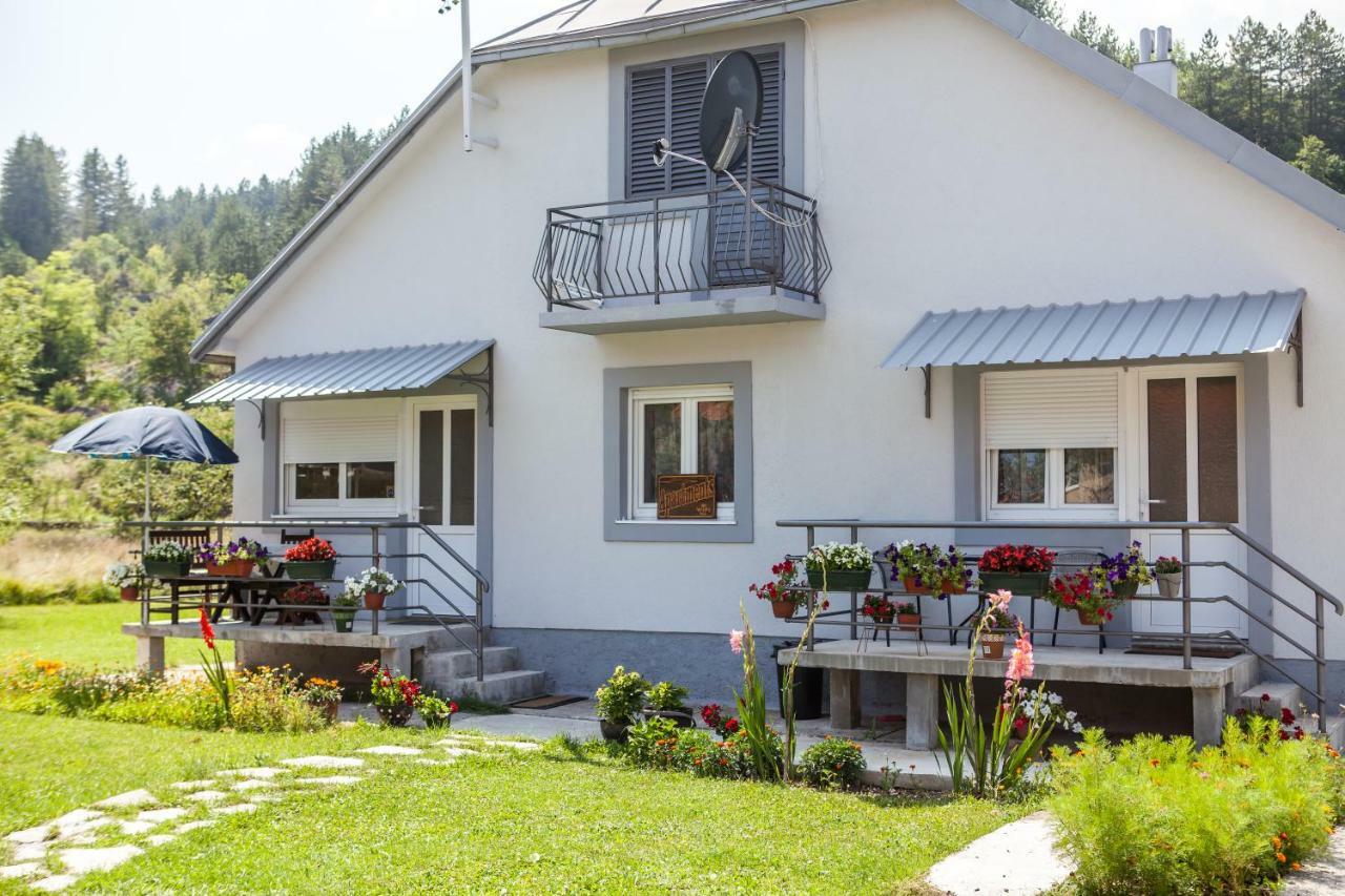 Apartments Heaven Цетине Экстерьер фото
